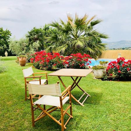 Villa "Casa Al Chiazzullo" Mirabella Eclano Eksteriør bilde