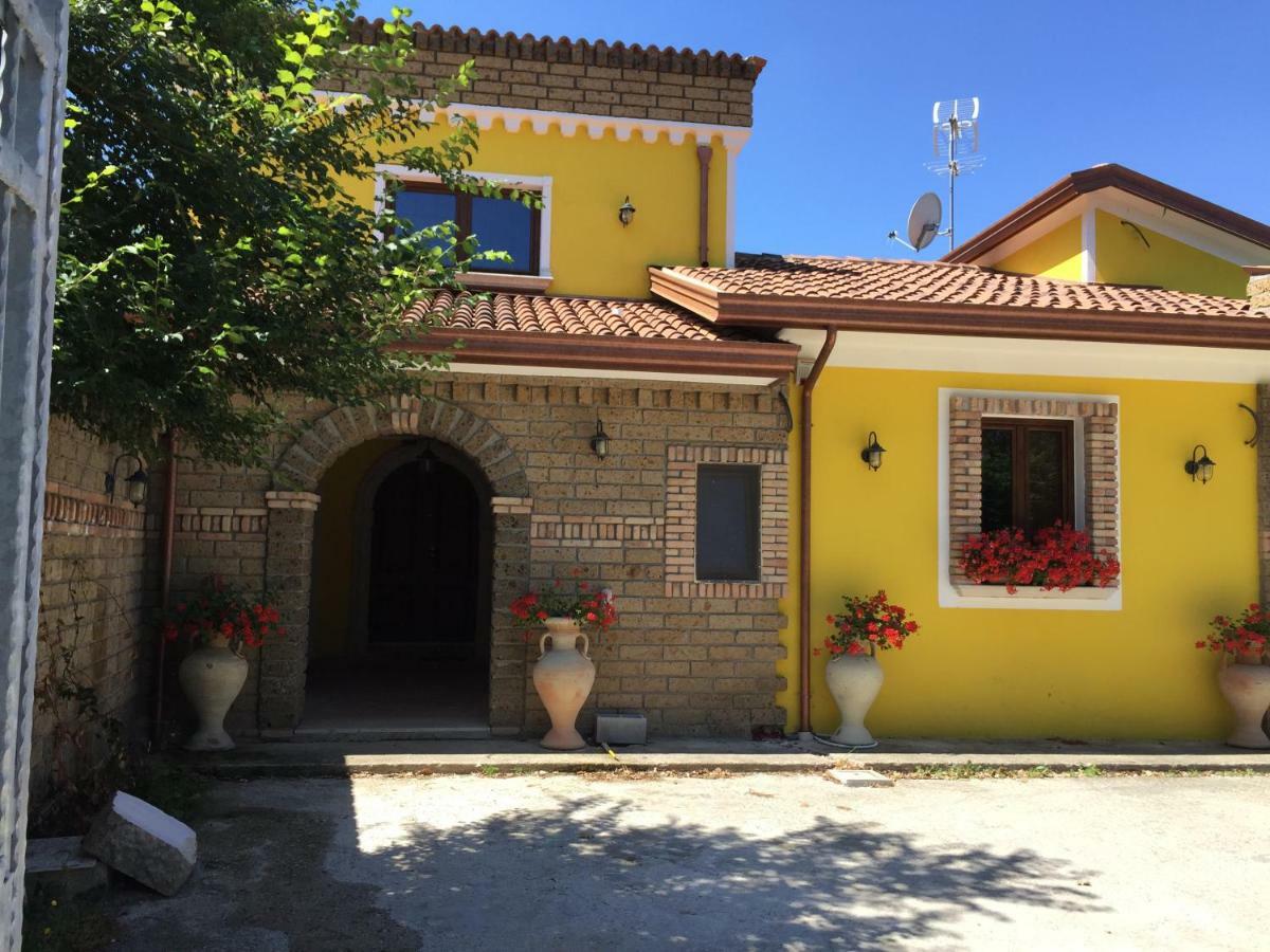 Villa "Casa Al Chiazzullo" Mirabella Eclano Eksteriør bilde