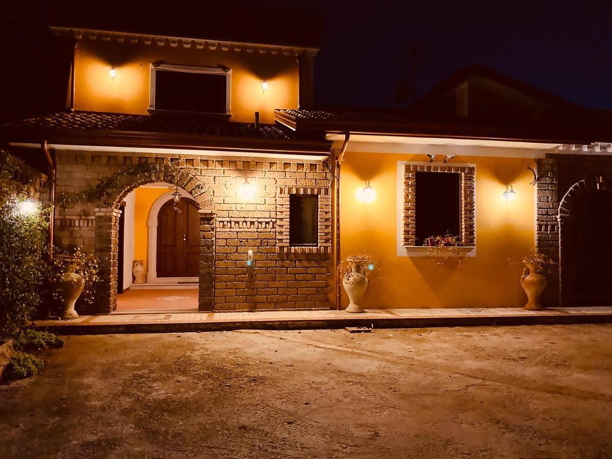 Villa "Casa Al Chiazzullo" Mirabella Eclano Eksteriør bilde